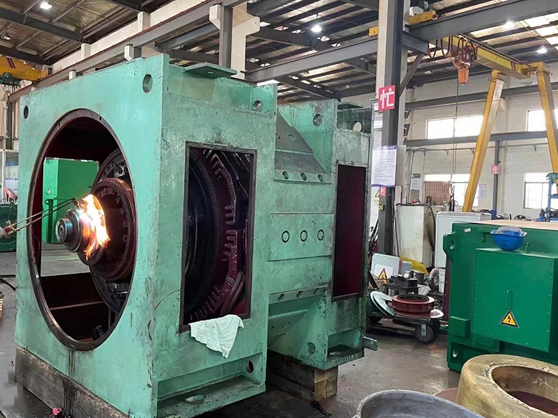 鋁板廠2240KW直流電機轉子大修